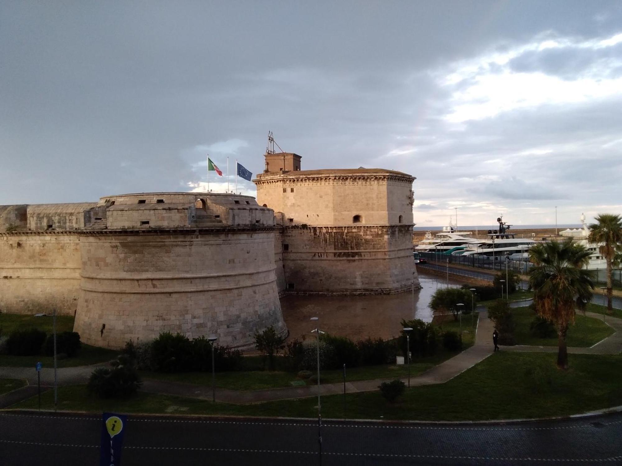Quarta Strada Apartman Civitavecchia Kültér fotó